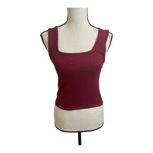 Olivia Rae womens ribbed style square neckline crop tank top Size Small Wine red